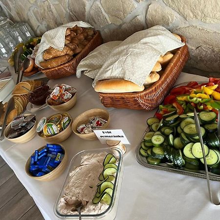 Wellness Penzion Marta Kuklik Екстер'єр фото