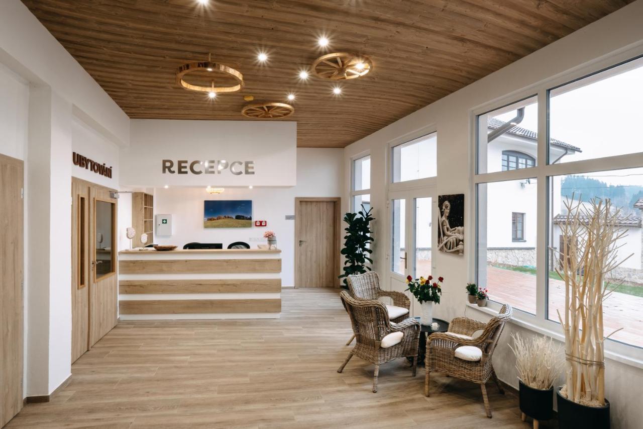 Wellness Penzion Marta Kuklik Екстер'єр фото