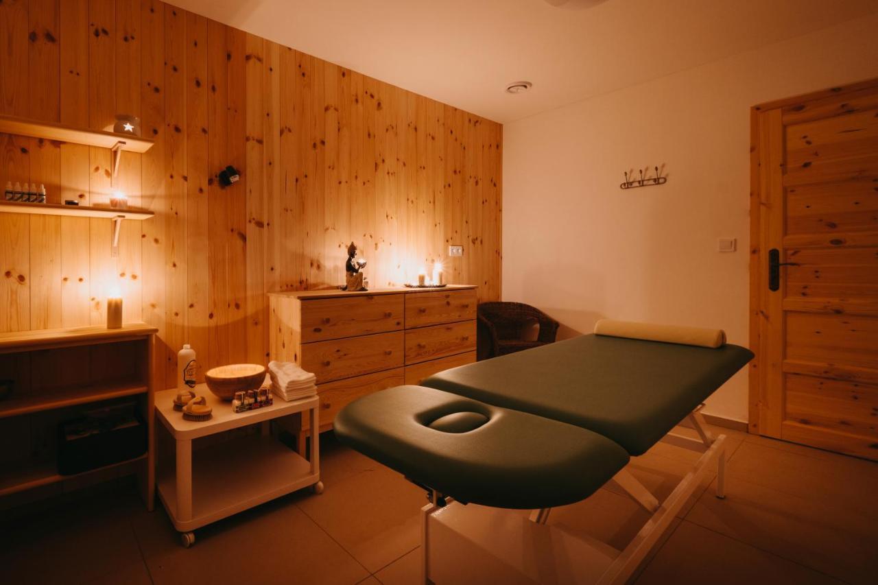 Wellness Penzion Marta Kuklik Екстер'єр фото